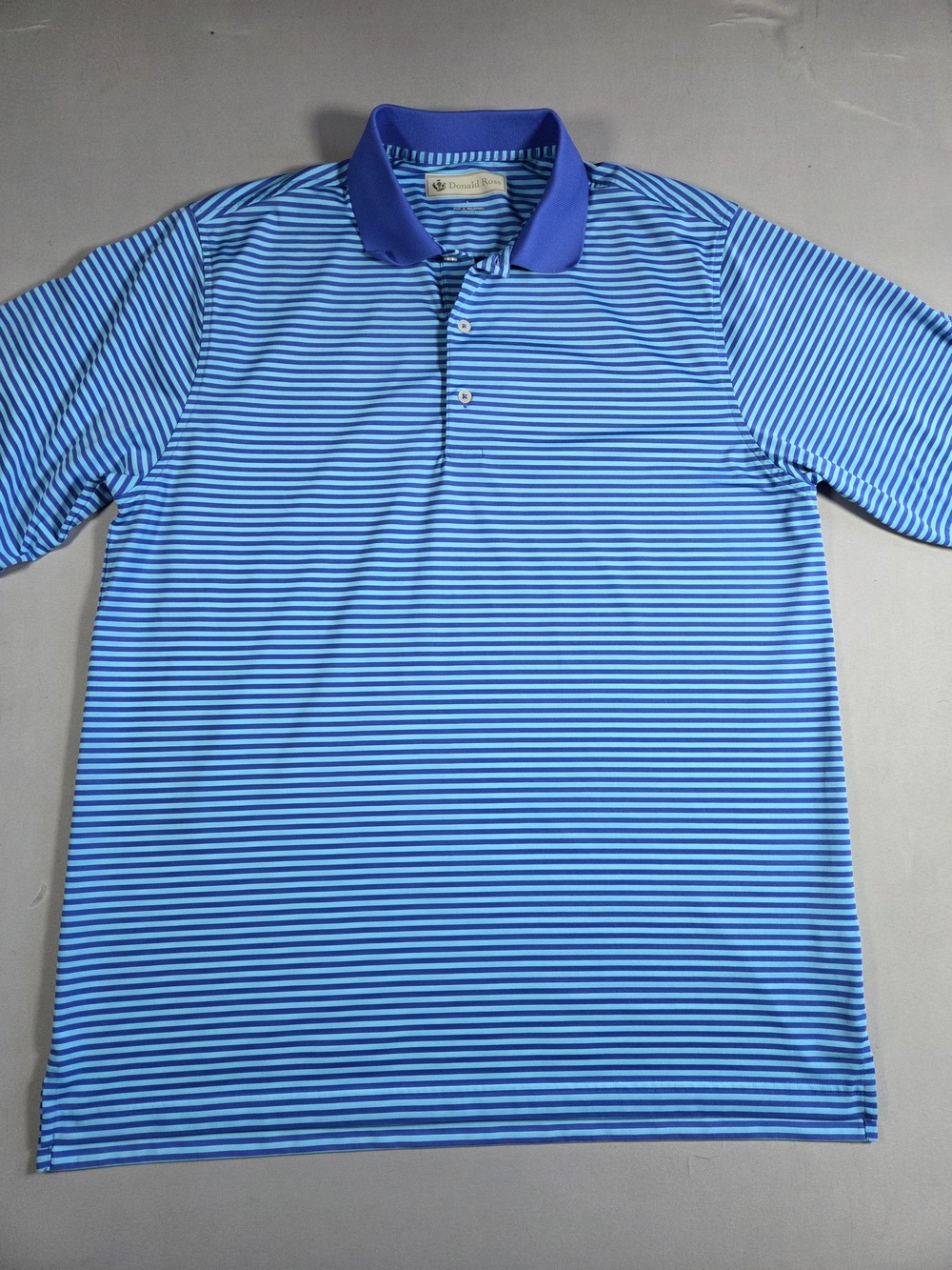 Donald Ross Men's Blue Striped Polo Size Large